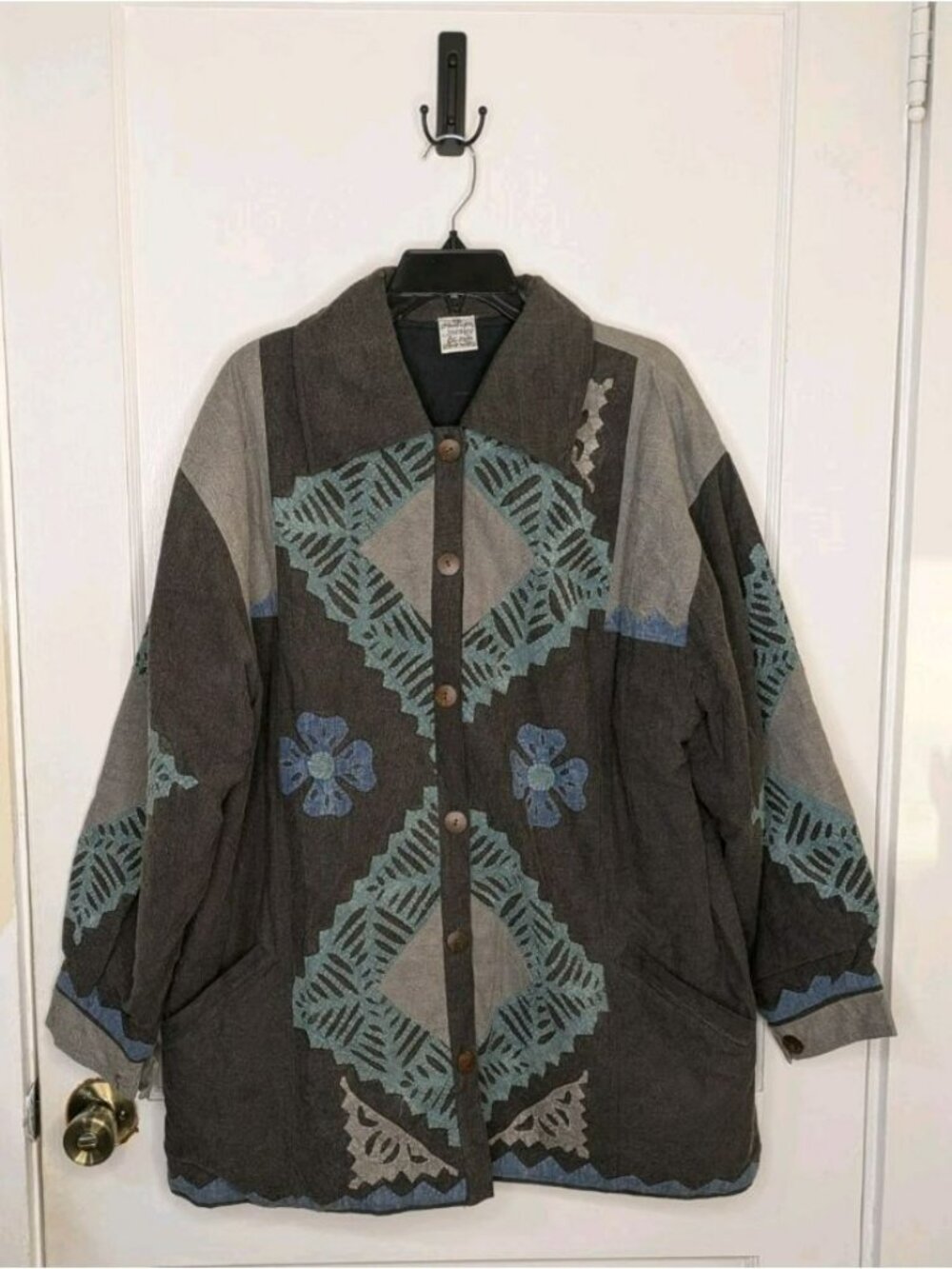 Parsley & Sage WOW Sz Large Cut-Away Padded Floral Art-to-Wear Button Jacket